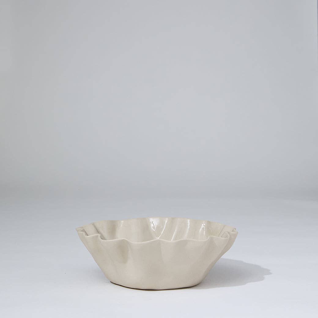 Ruffle Bowl Chalk White (M)