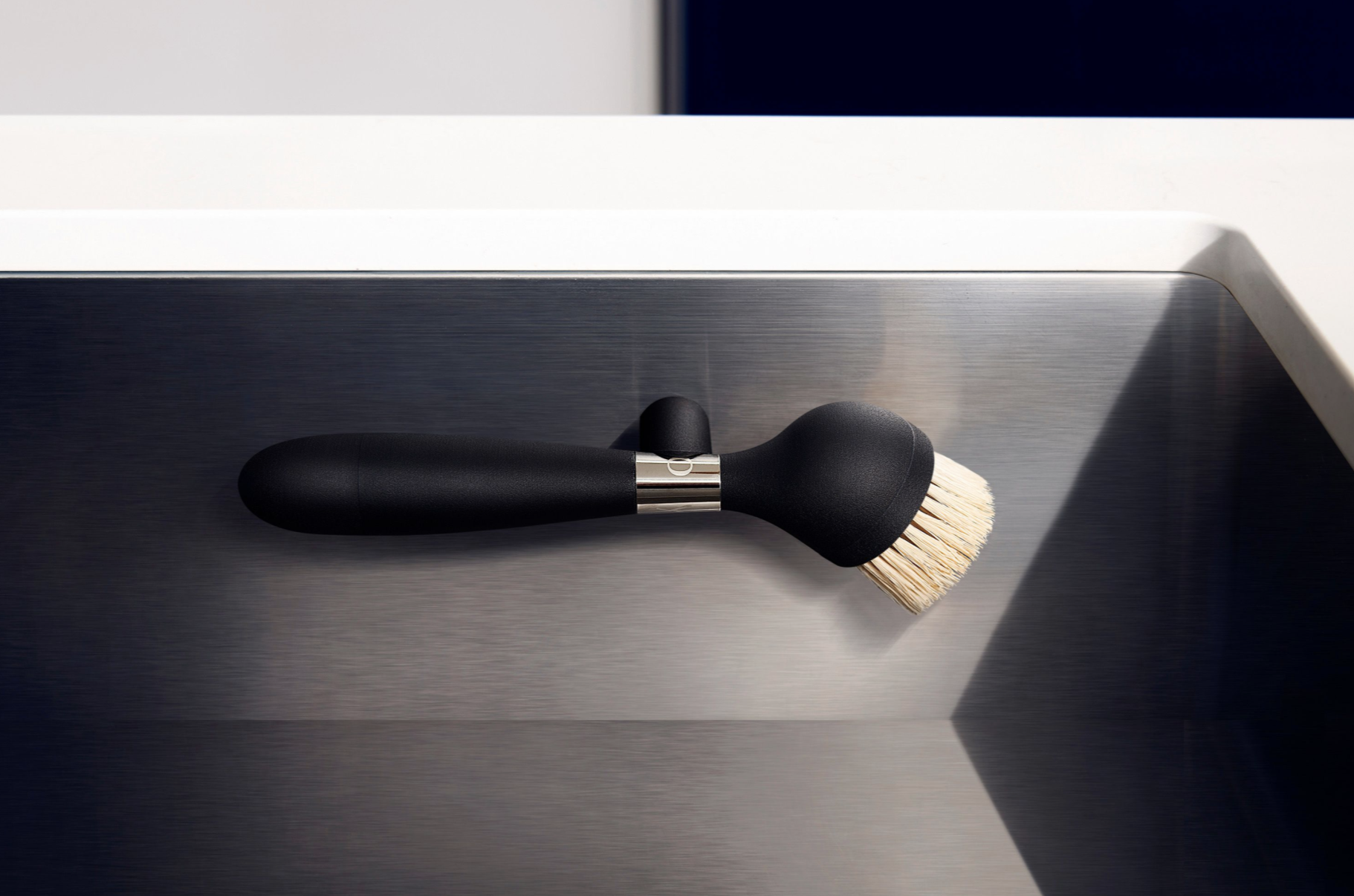The One Brush - Black