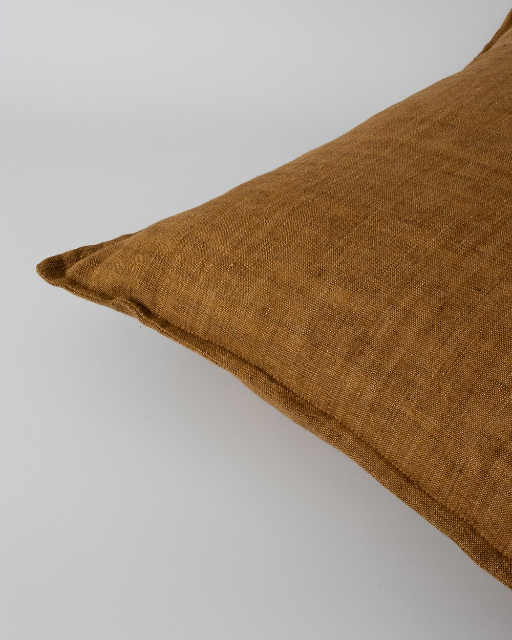 Arcadia Cushion - Tobacco 40 x 60cm