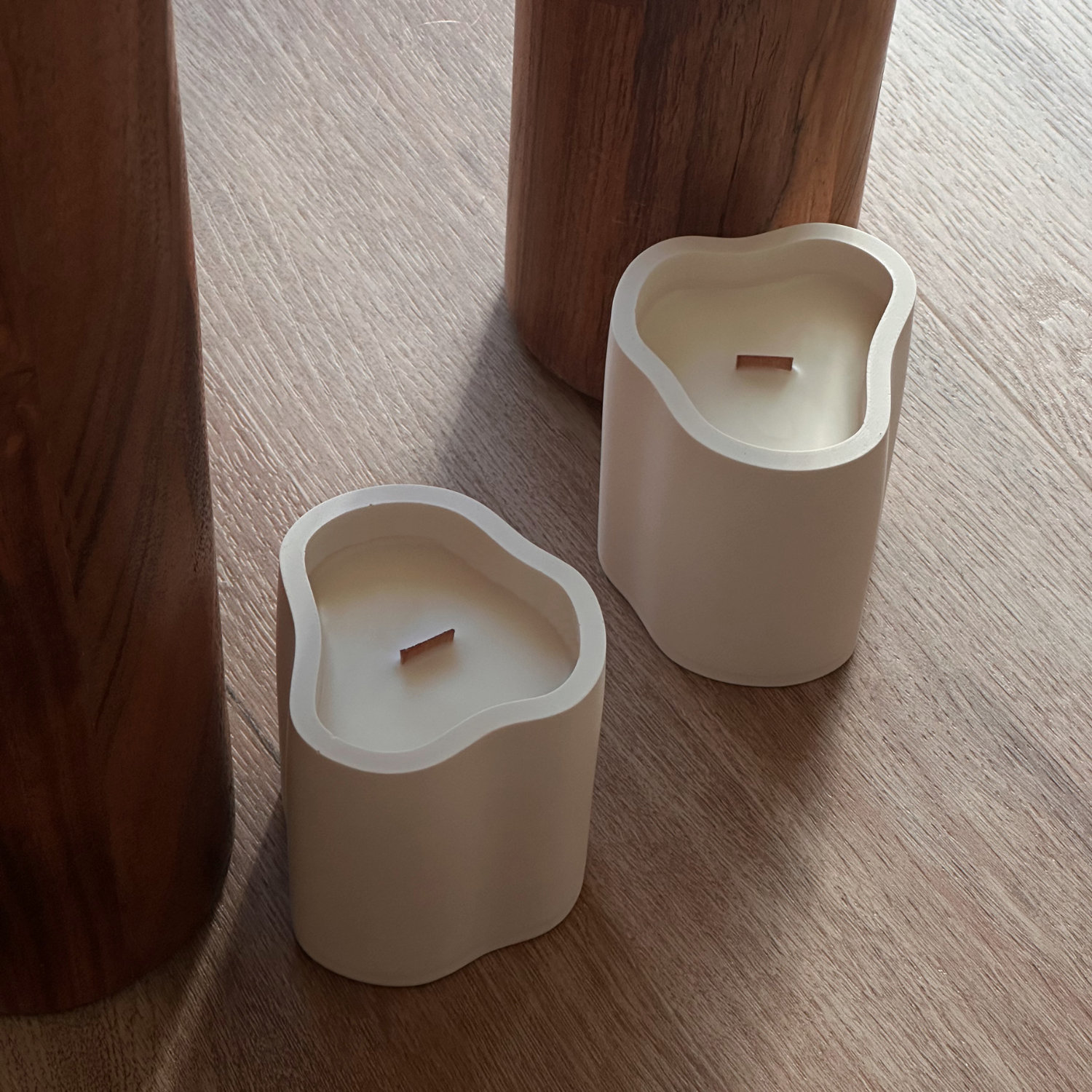 The Lumi Scented Candle - Slow Morning