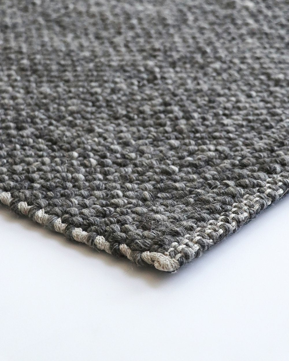 Baya | Nebraska Floor Rug - Charcoal