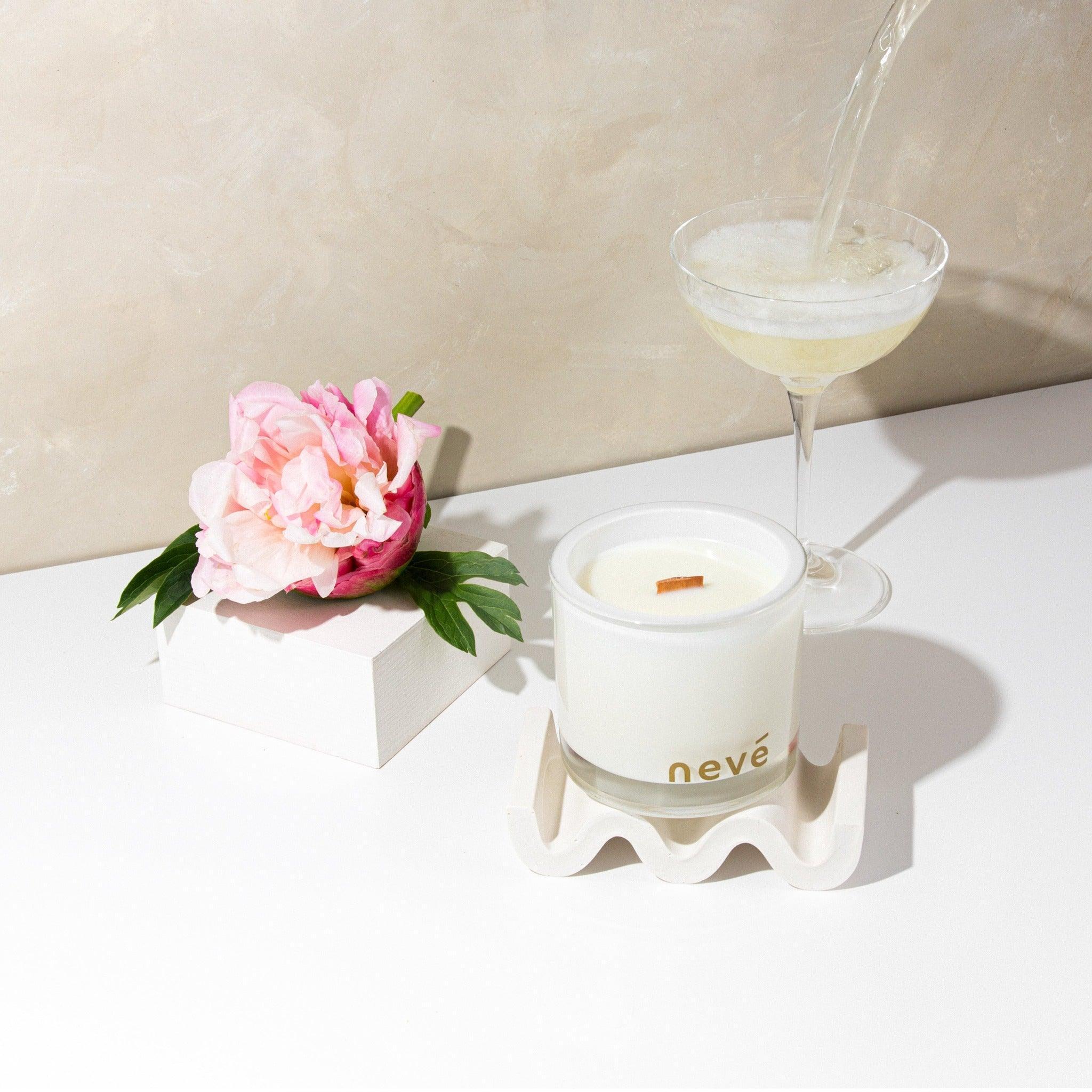 Neve - Pink Peony + Prosecco Candle
