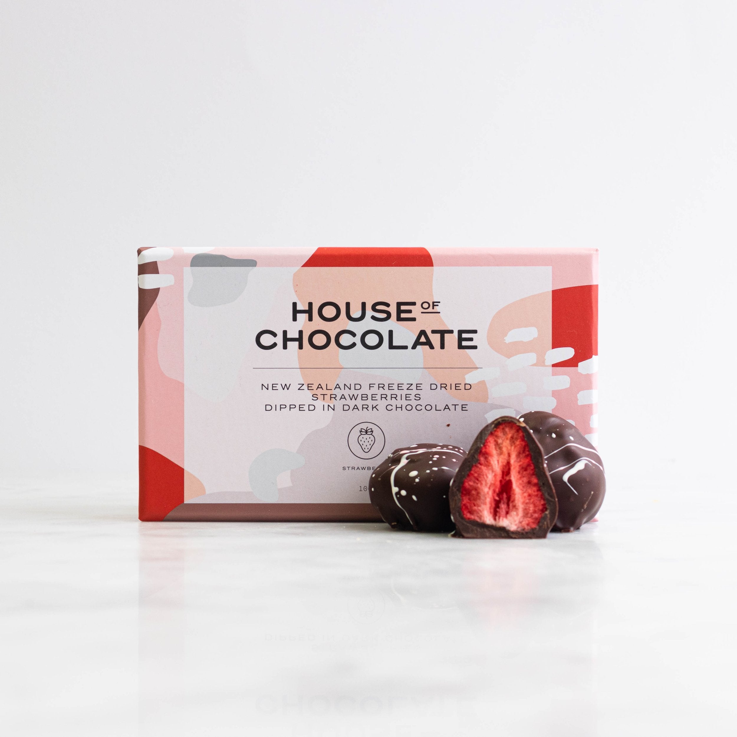 Dark chocolate strawberries