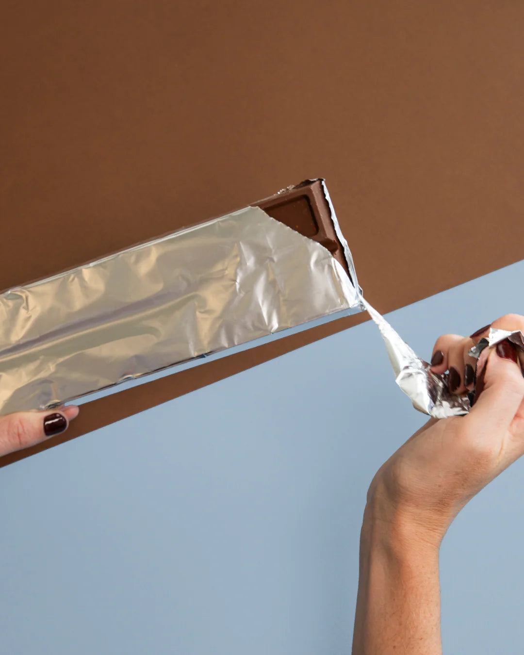 Hundreds & Thousands Milk Chocolate Bar