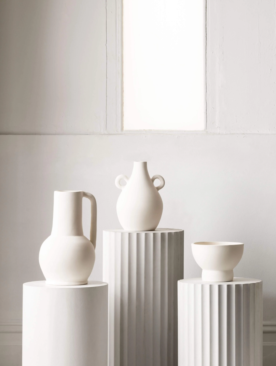 Ares Chalk Vessel