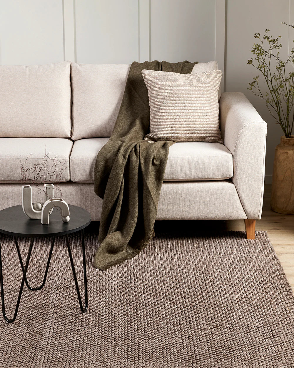 Ollo Chester Throw - Olive