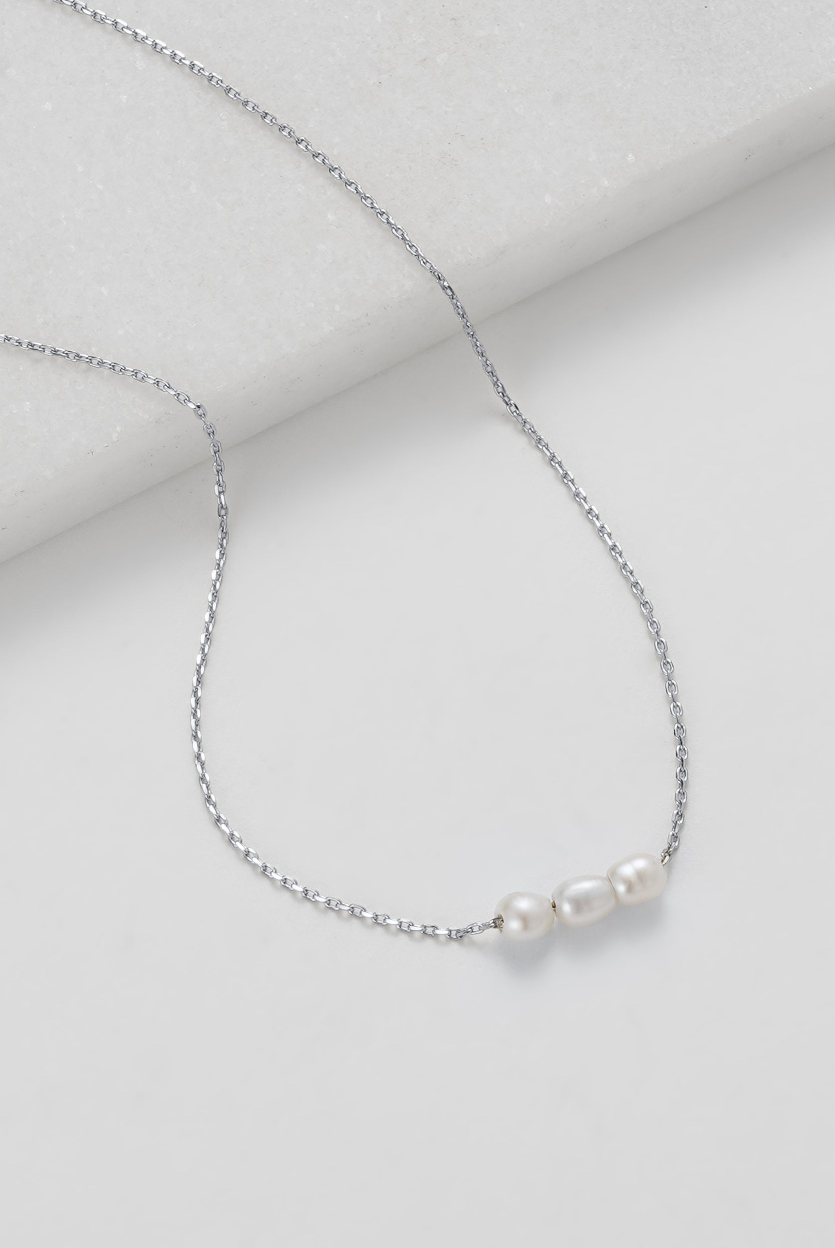 Mini Pearl Necklace